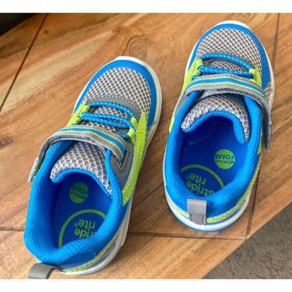 Stride Rite Memory Foam Kids Athletic Sneakers Mesh Breathable Running Shoes - Picture 4 of 9